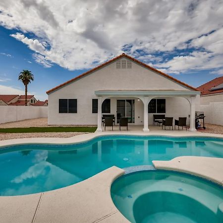 Luxurious House With A Pool, Spa, And Patio, Sleeps 6 Comfortably ลาสเวกัส ภายนอก รูปภาพ